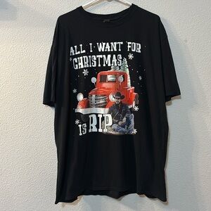 Gildan “all I want for Christmas is Rip” graphic tee size 2XL
